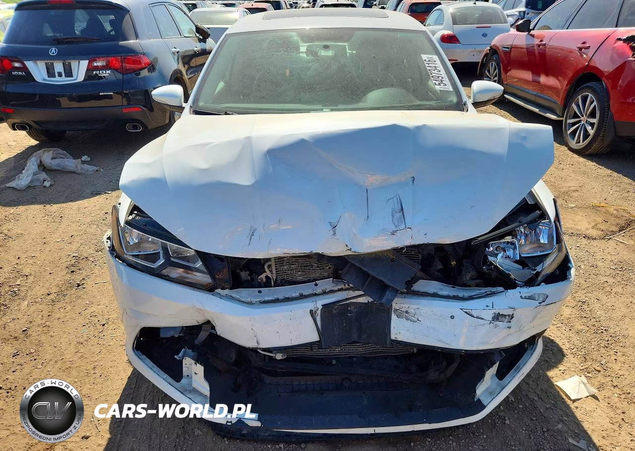 2018 Volkswagen Passat Se VIN:1VWBA7A31JC024425 - 5