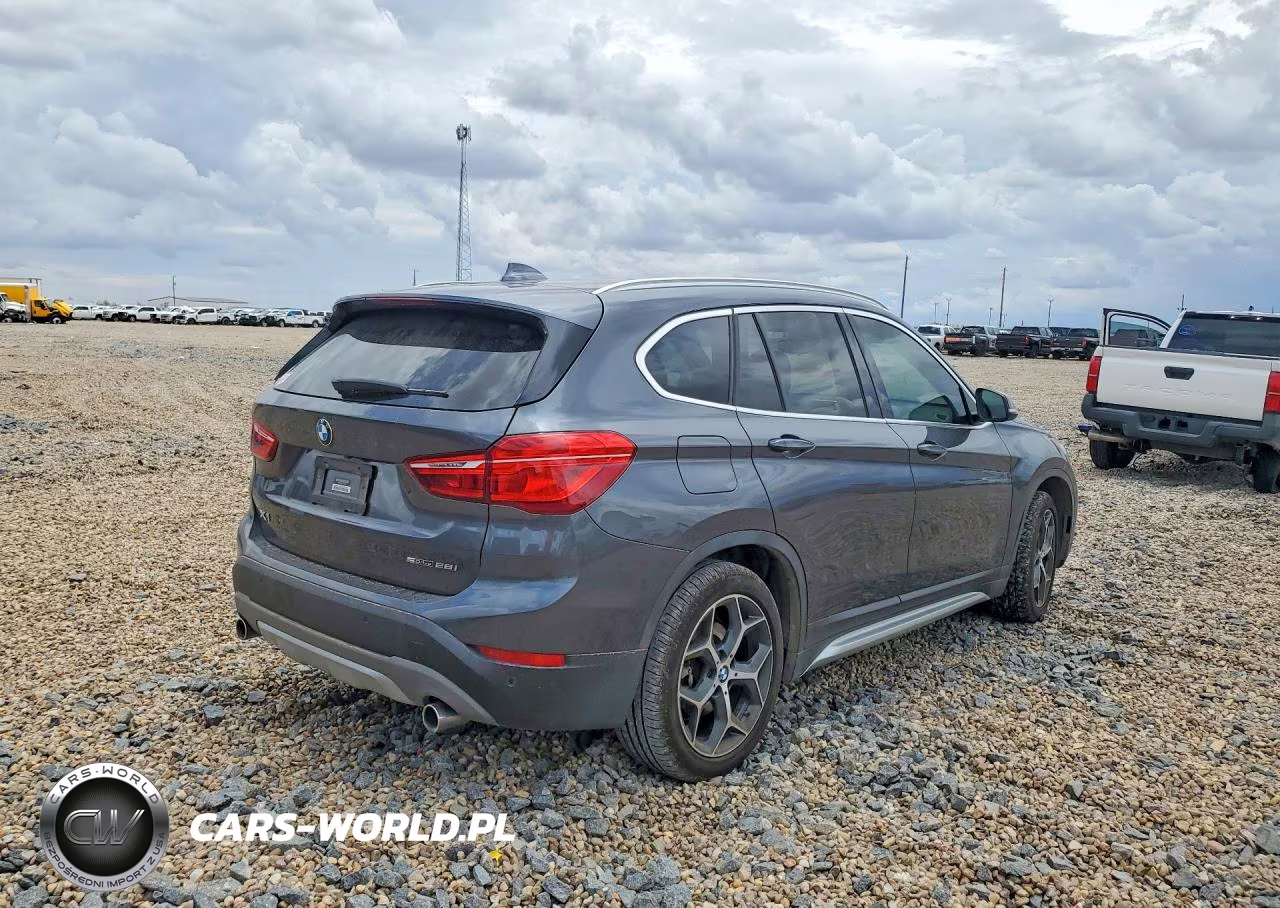 2019 BMW X1 Sdrive28I VIN:WBXHU7C57K5L12008 - 3
