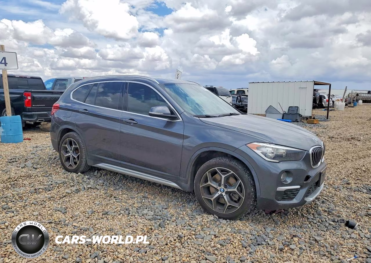 2019 BMW X1 Sdrive28I VIN:WBXHU7C57K5L12008 - 4