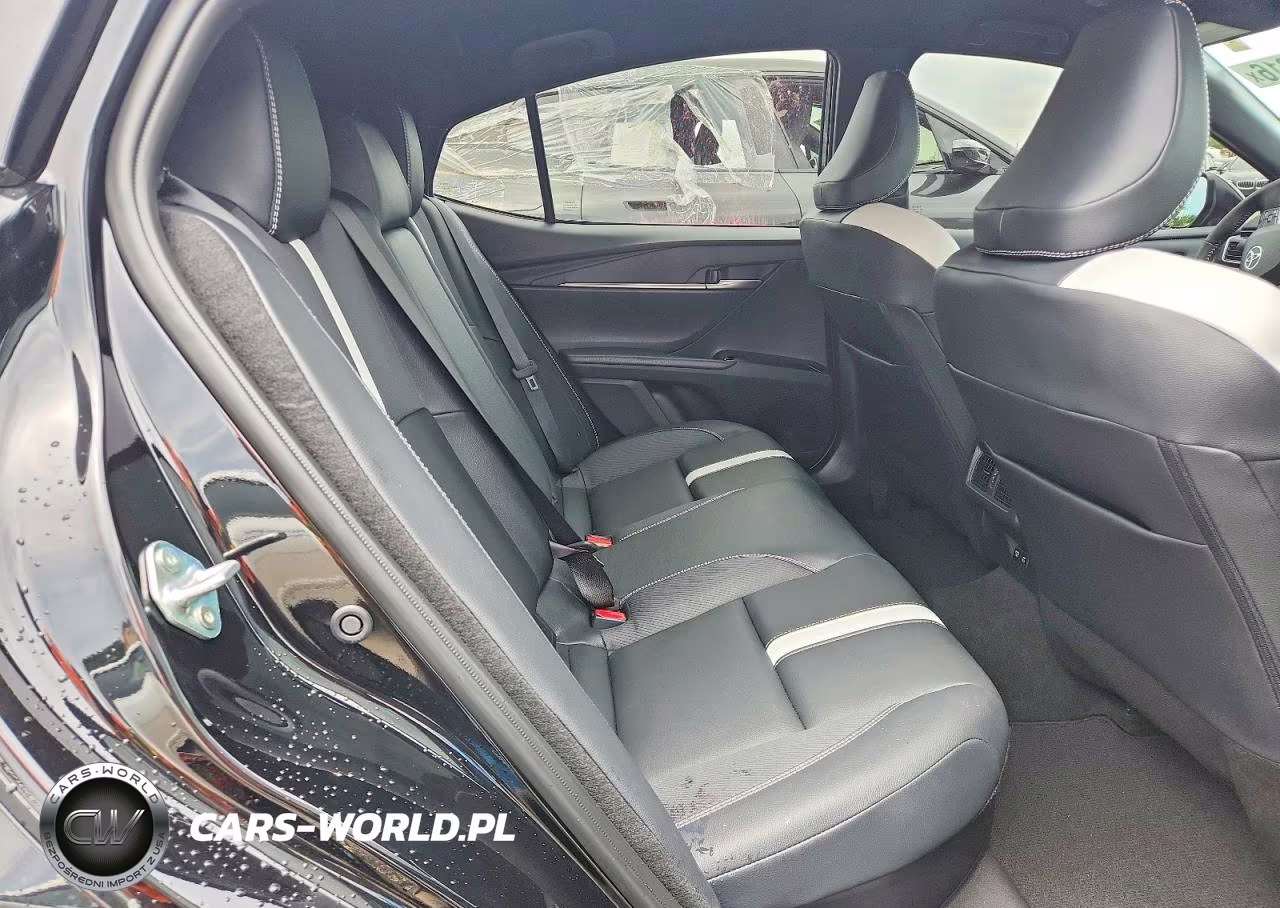2026 Toyota Camry Se VIN:4T1DAACK3TU214443 - 10