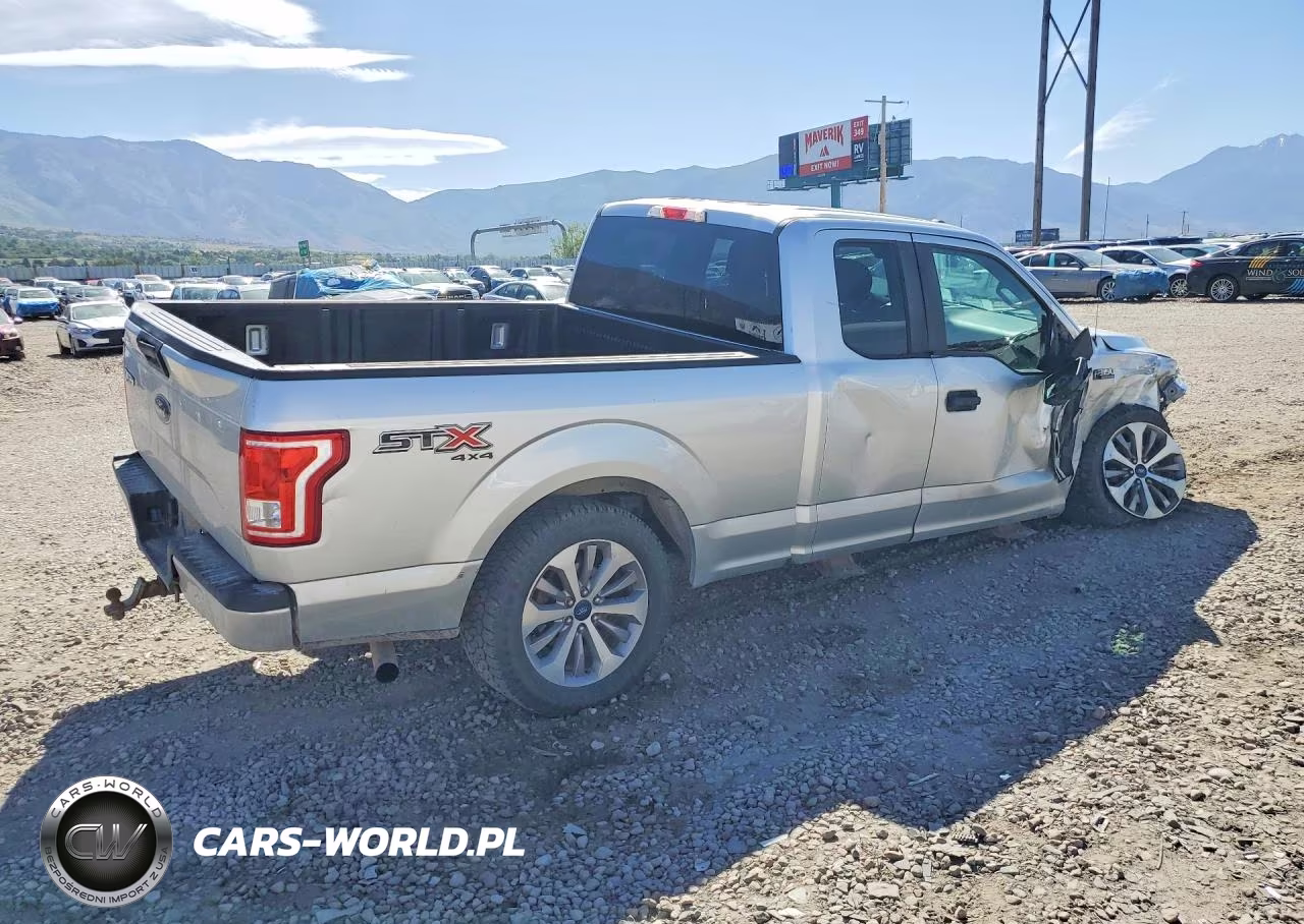 2017 Ford F150 Super Cab VIN:1FTEX1EP4HFC27942 - 3