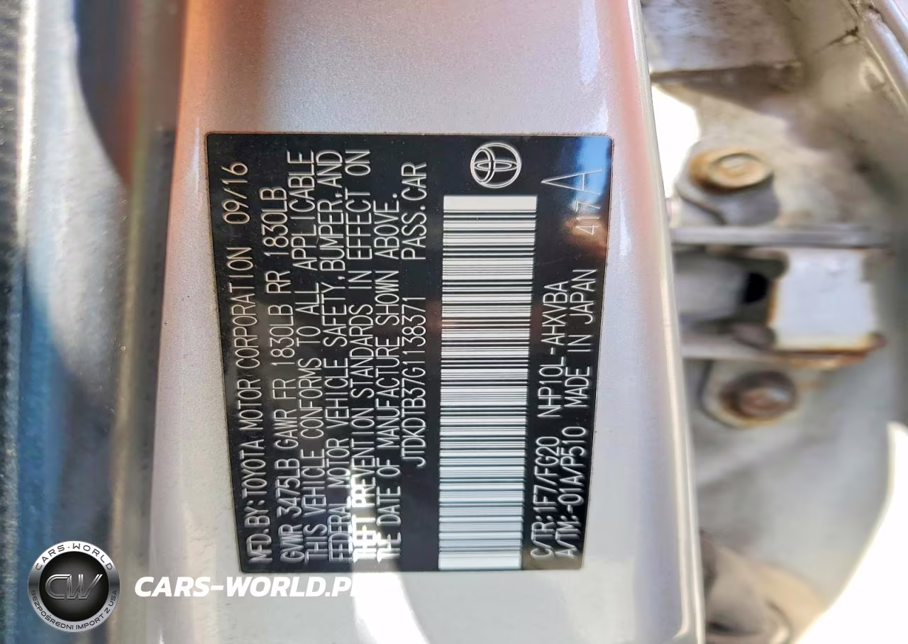 2016 Toyota Prius C Two VIN:JTDKDTB37G1138371 - 12