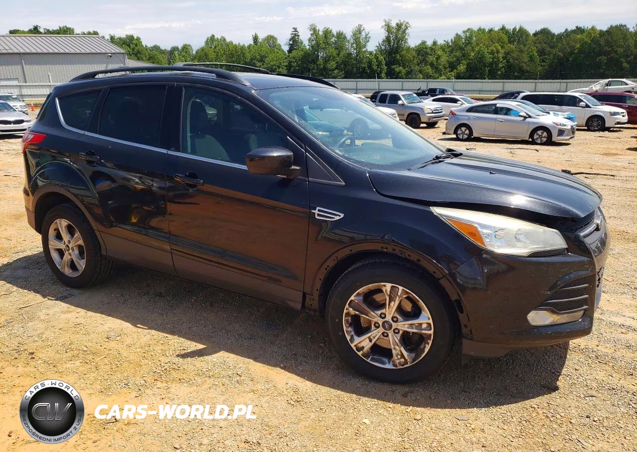 2015 Ford Escape Se VIN:1FMCU0G97FUB70052 - 4