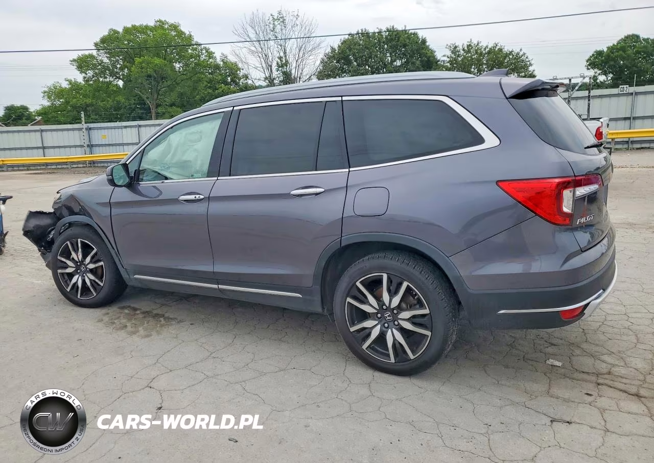 2019 Honda Pilot Touring VIN:5FNYF6H99KB067661 - 2