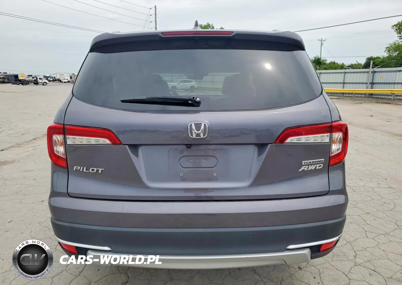 2019 Honda Pilot Touring VIN:5FNYF6H99KB067661 - 6