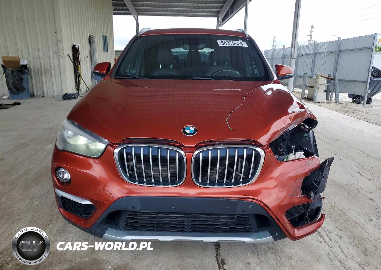 2018 BMW X1 xDrive28I VIN:WBXHT3C3XJ5L33654 - 5