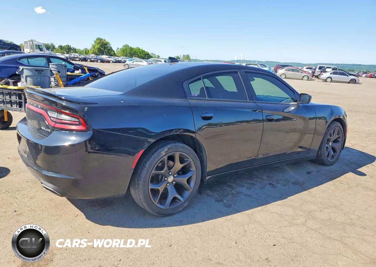 2015 Dodge Charger Sxt VIN:2C3CDXHG0FH729054 - 3