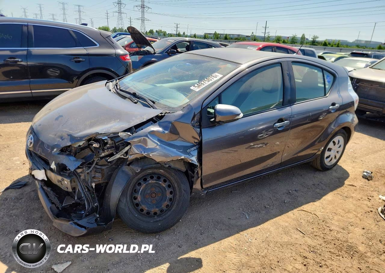 2013 Toyota Prius C One