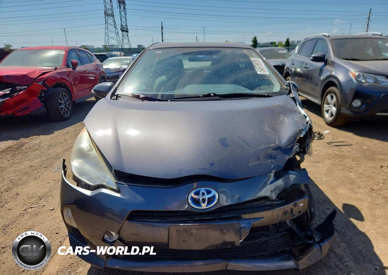 2013 Toyota Prius C One VIN:JTDKDTB36D1050973 - 5