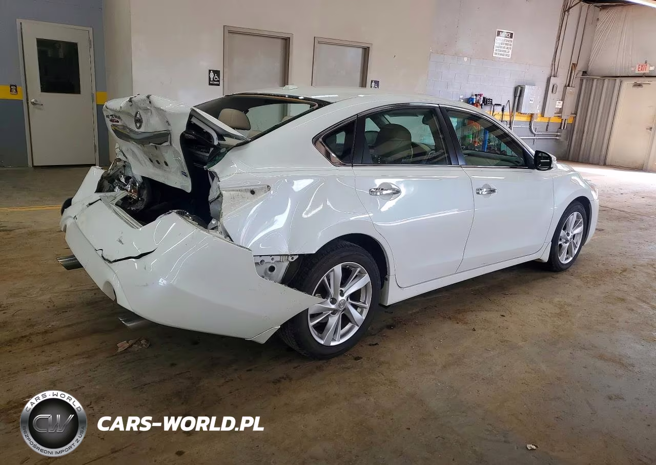 2013 Nissan Altima 2.5 VIN:1N4AL3AP6DN504625 - 3