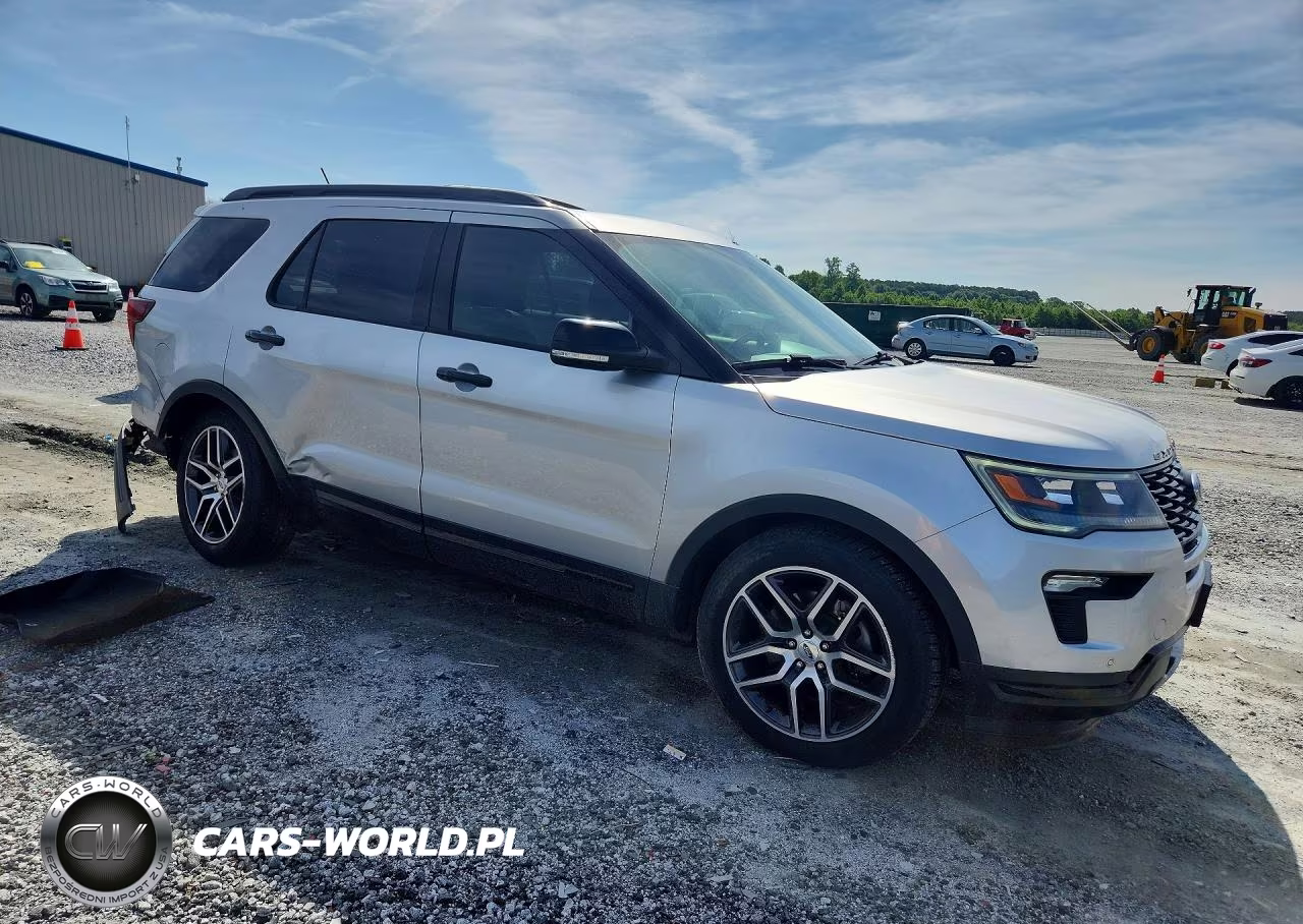 2018 Ford Explorer Sport VIN:1FM5K8GT1JGA29798 - 4