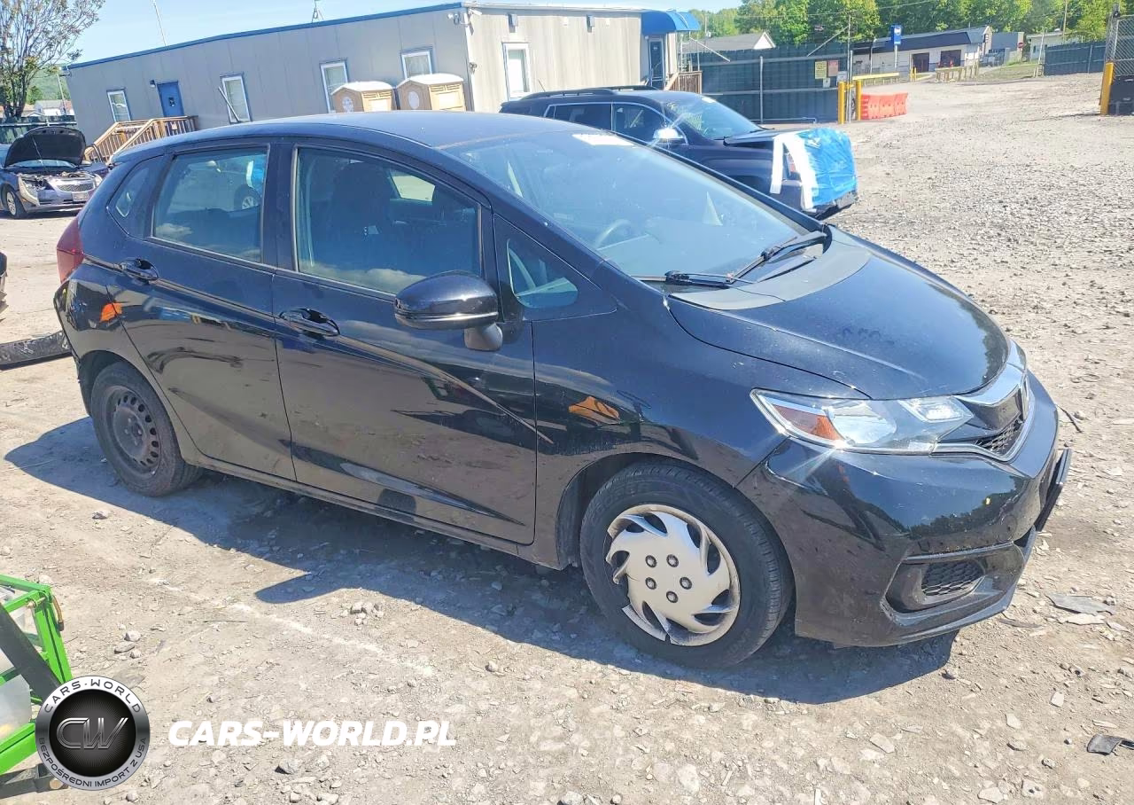 2018 Honda Fit Lx VIN:3HGGK5H44JM735352 - 4