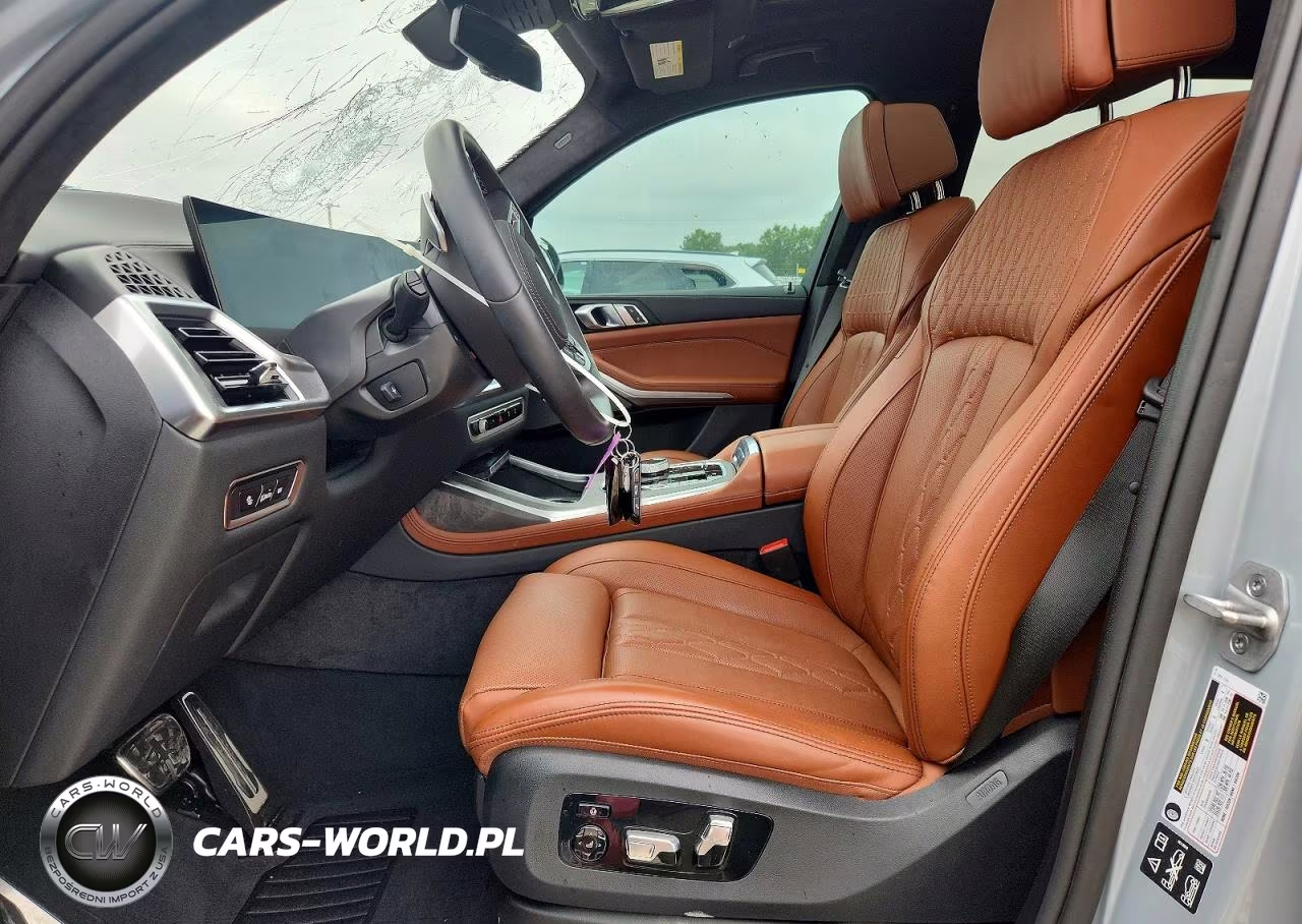 2026 BMW X7 M60I VIN:5UX33EM03T9098418 - 7