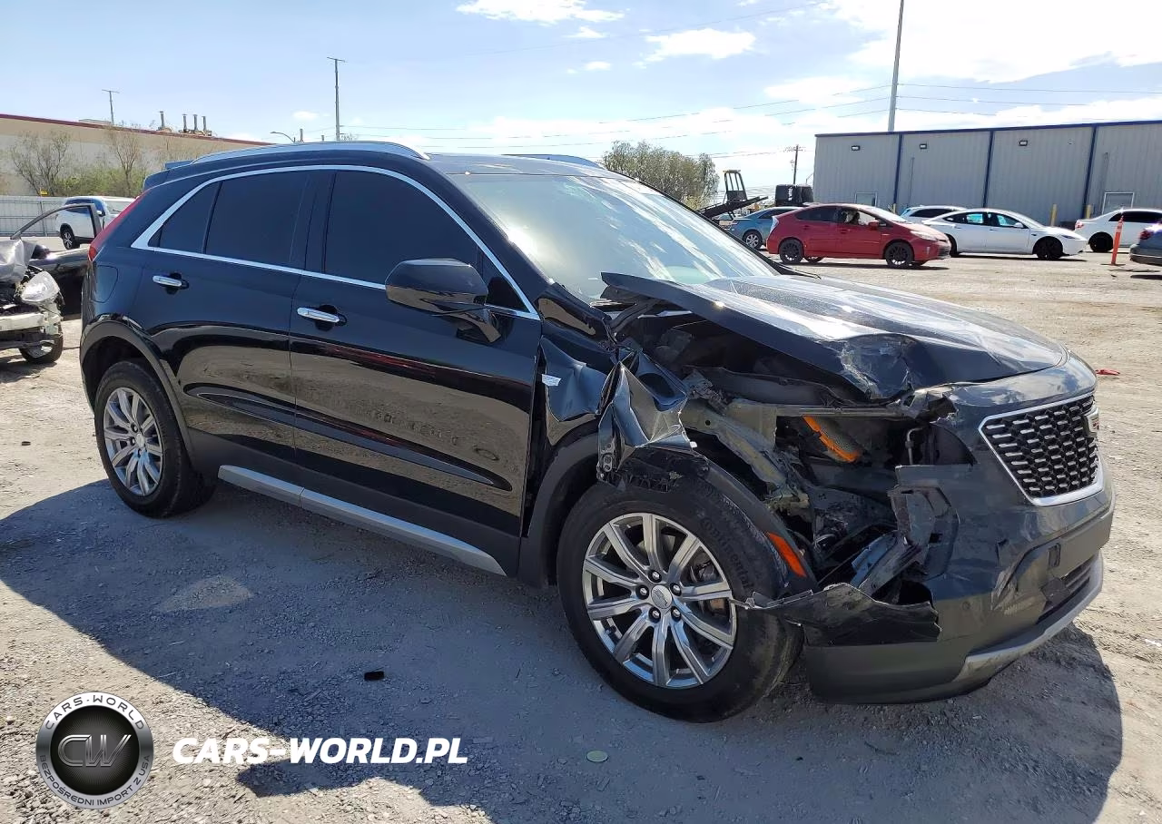 2019 Cadillac Xt4 Premium Luxury VIN:1GYFZCR40KF155696 - 4