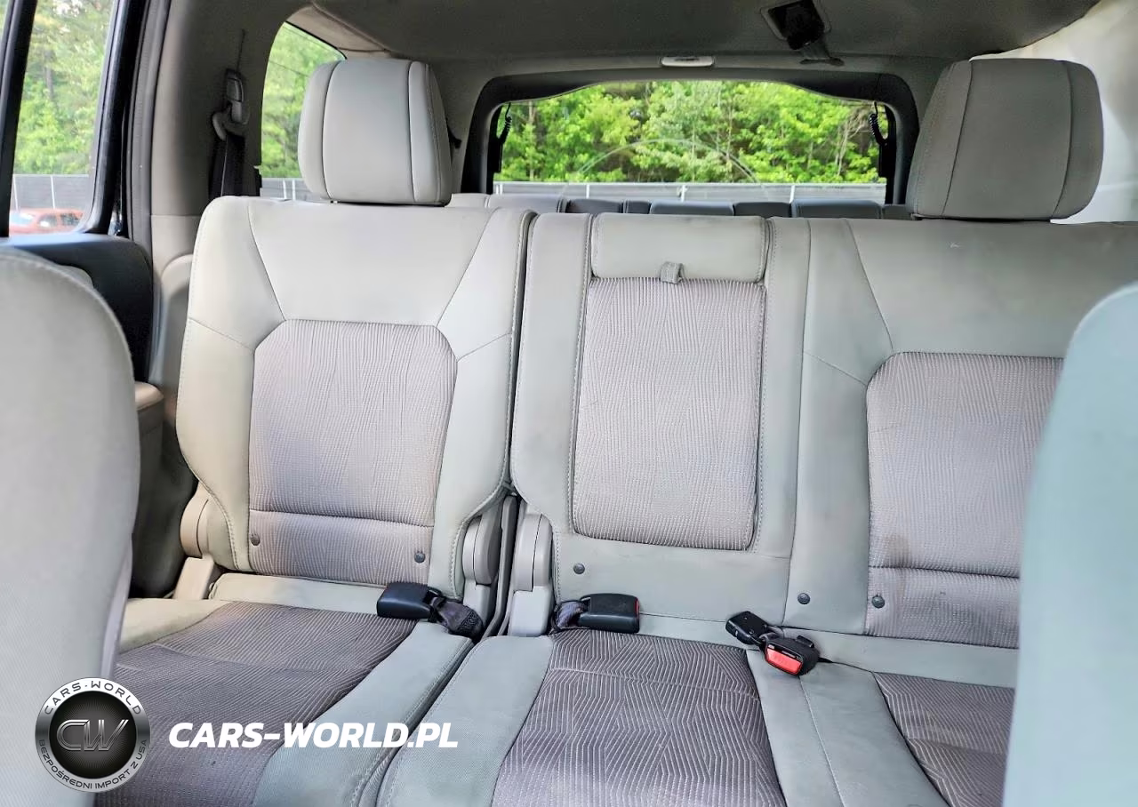 2015 Honda Pilot Ex VIN:5FNYF4H43FB051552 - 10