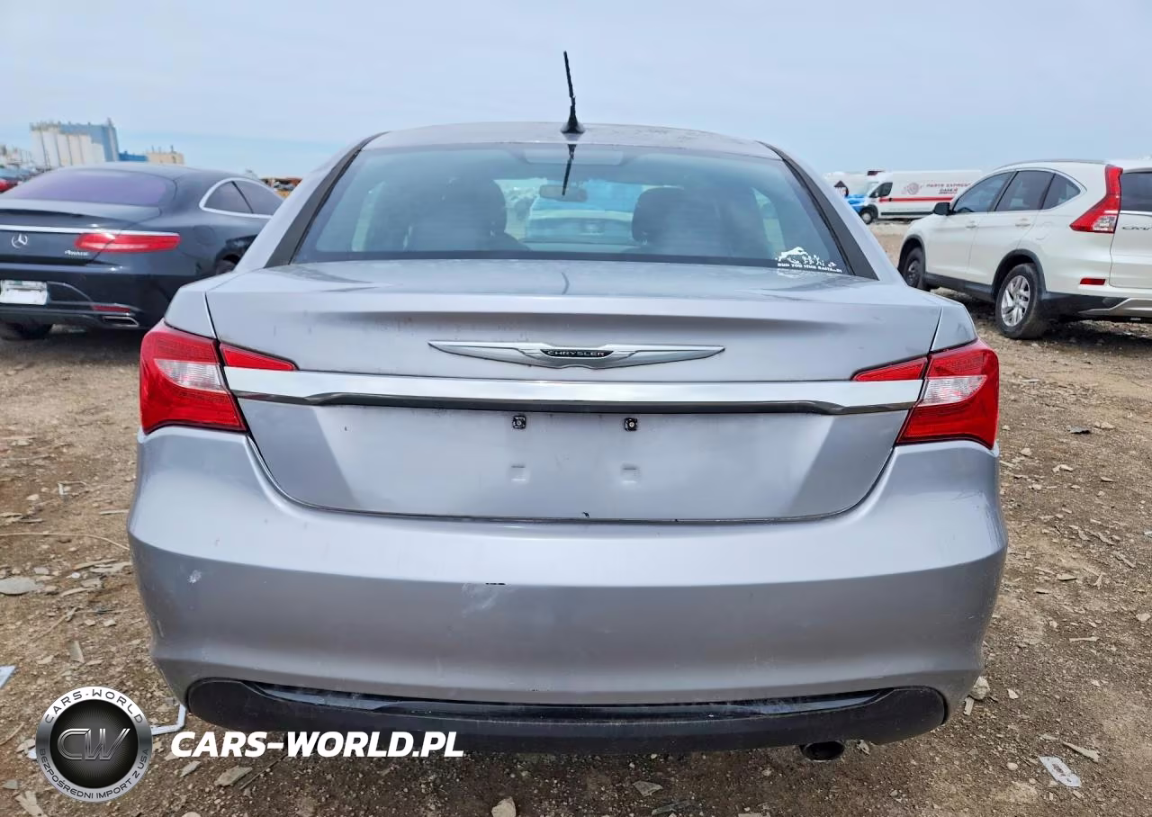 2013 Chrysler 200 Touring VIN:1C3CCBBG7DN728597 - 6