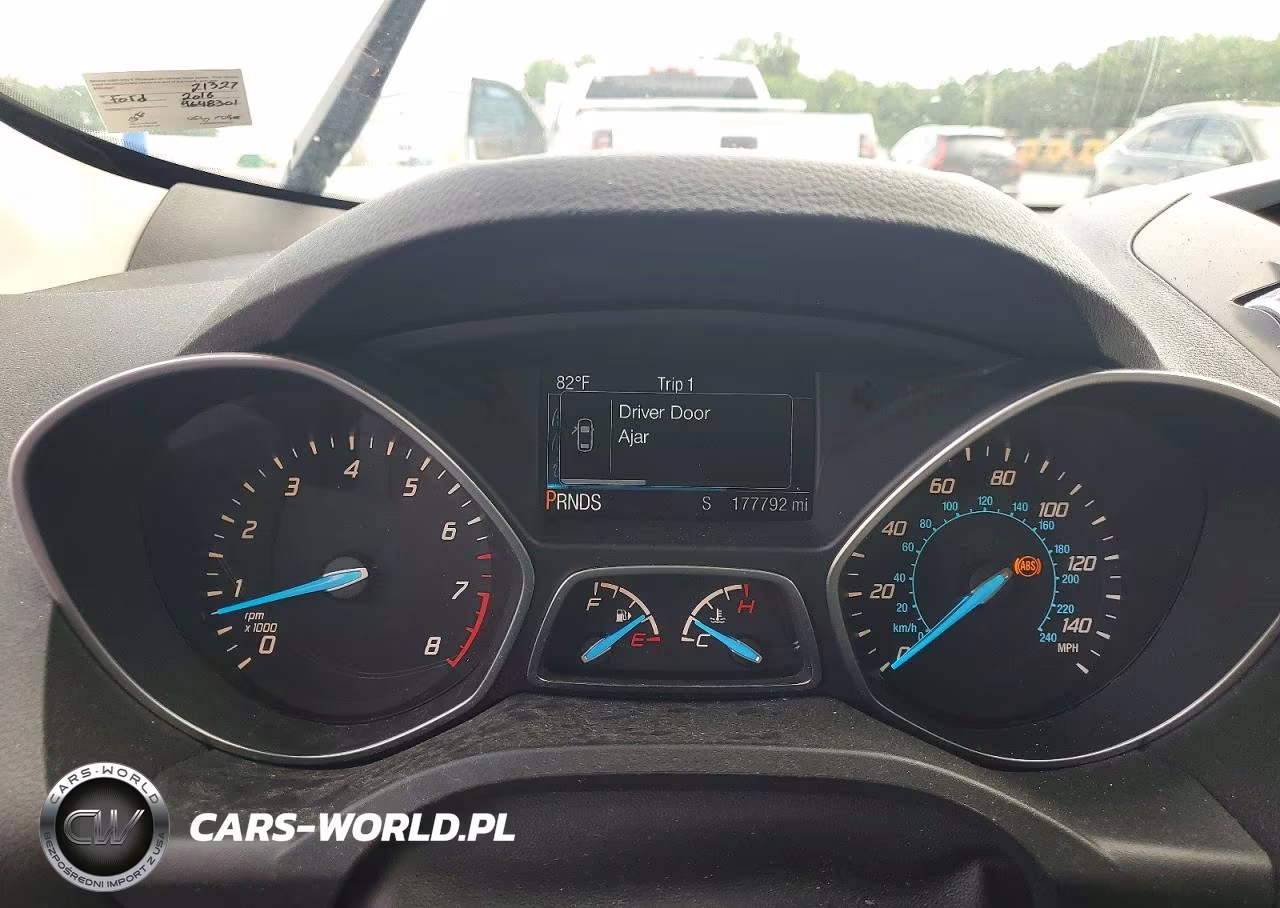 2016 Ford Escape Se VIN:1FMCU9GX0GUB21327 - 9