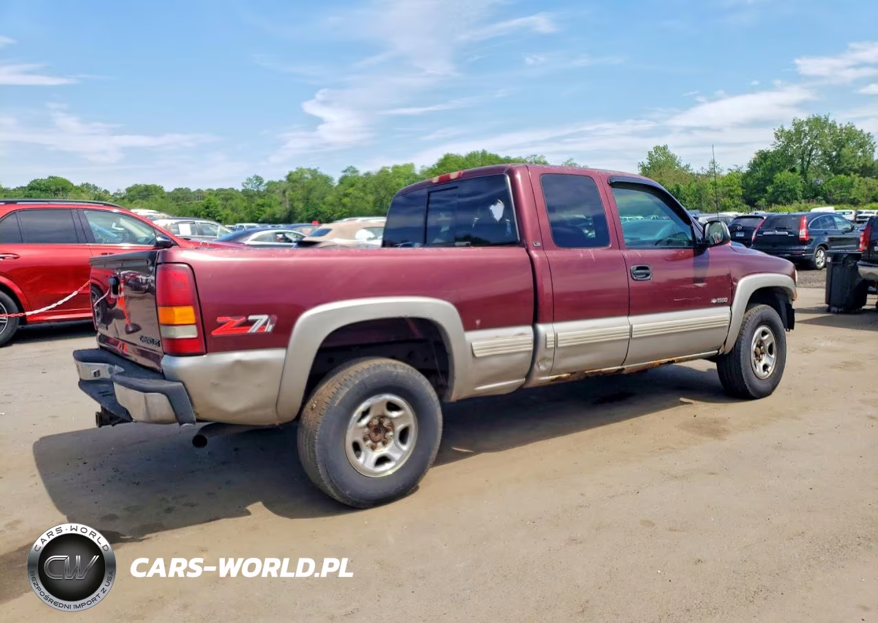 2000 Chevrolet Silverado K1500 VIN:2GCEK19TXY1145615 - 3