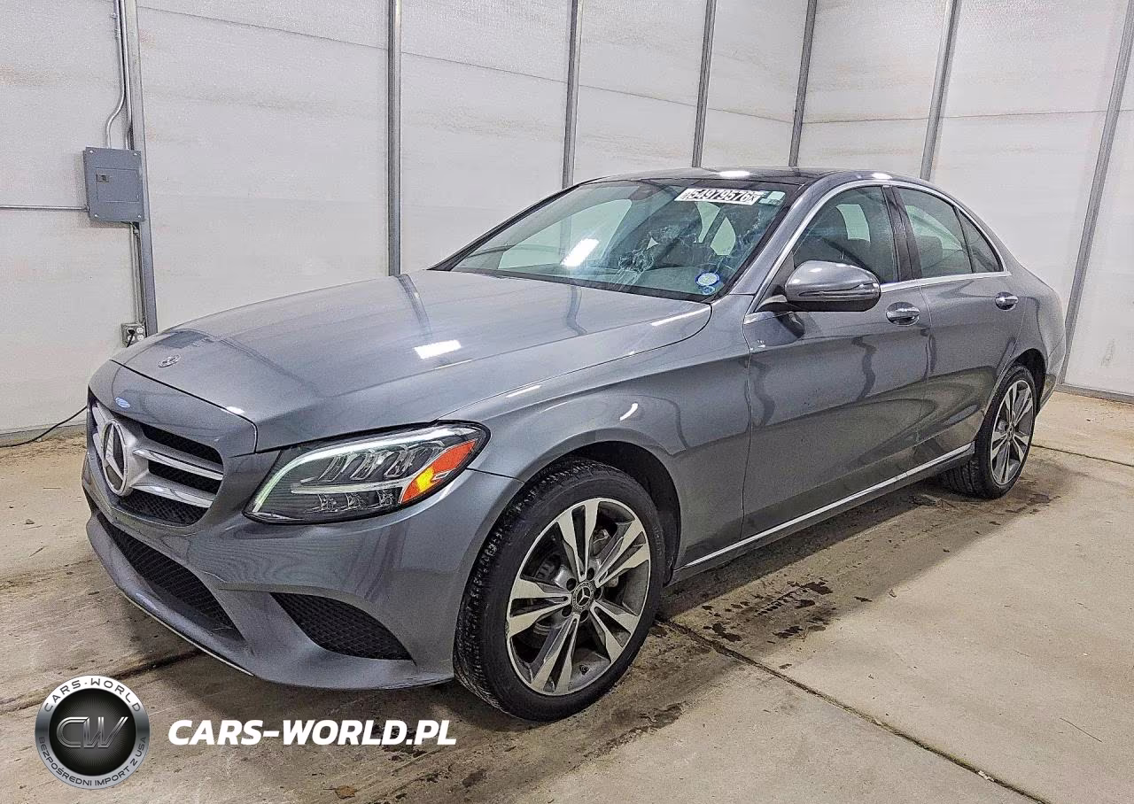 2021 Mercedes-Benz C 300 4Matic – zdjęcie 1 z 14