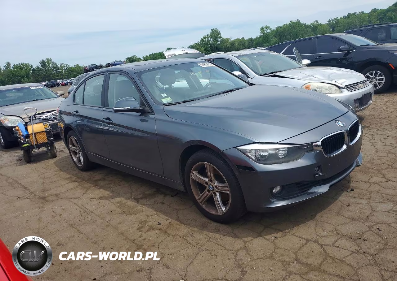 2015 BMW 3 Series VIN:WBA3B5G58FNS16144 - 4
