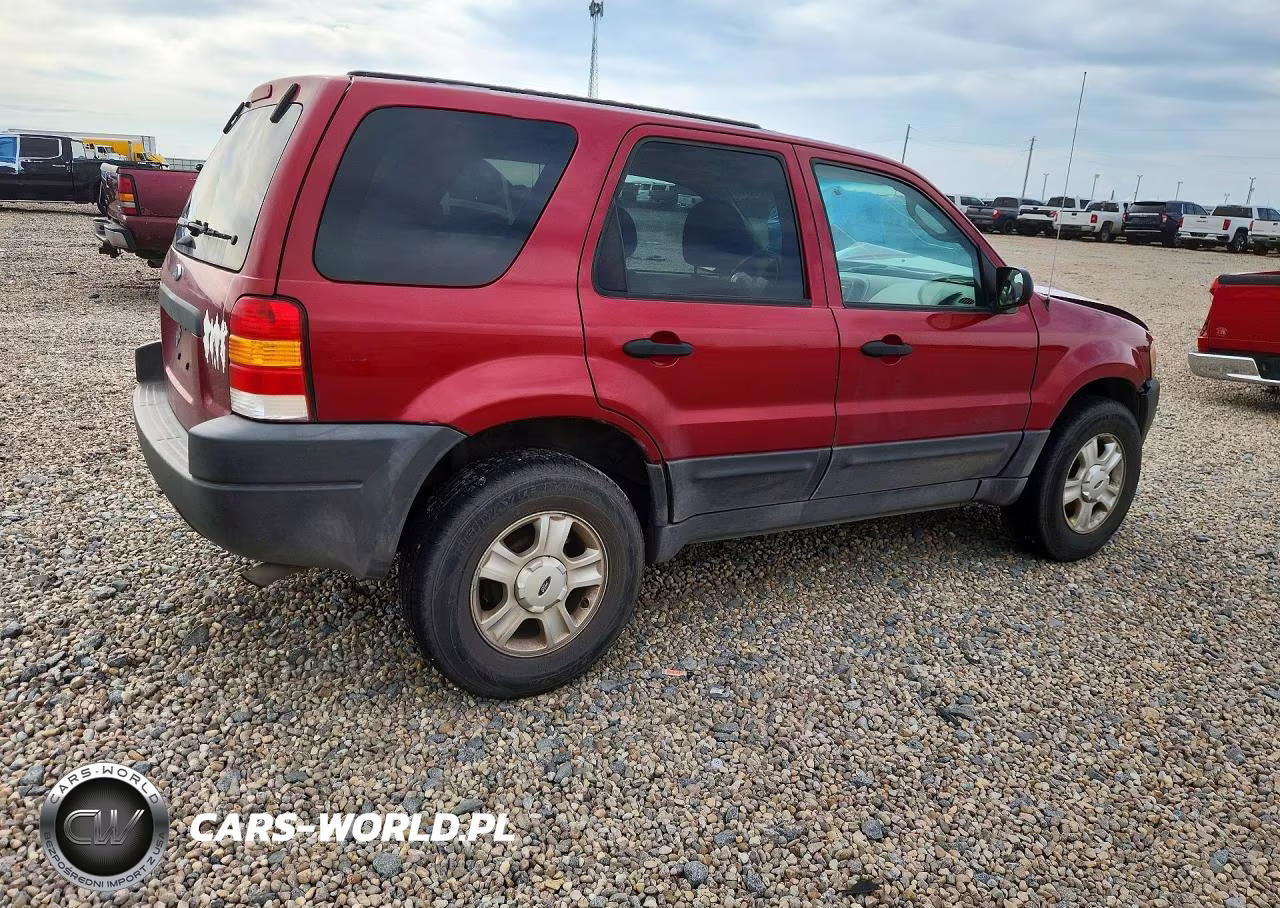 2004 Ford Escape Xlt VIN:1FMYU93174DA21812 - 3