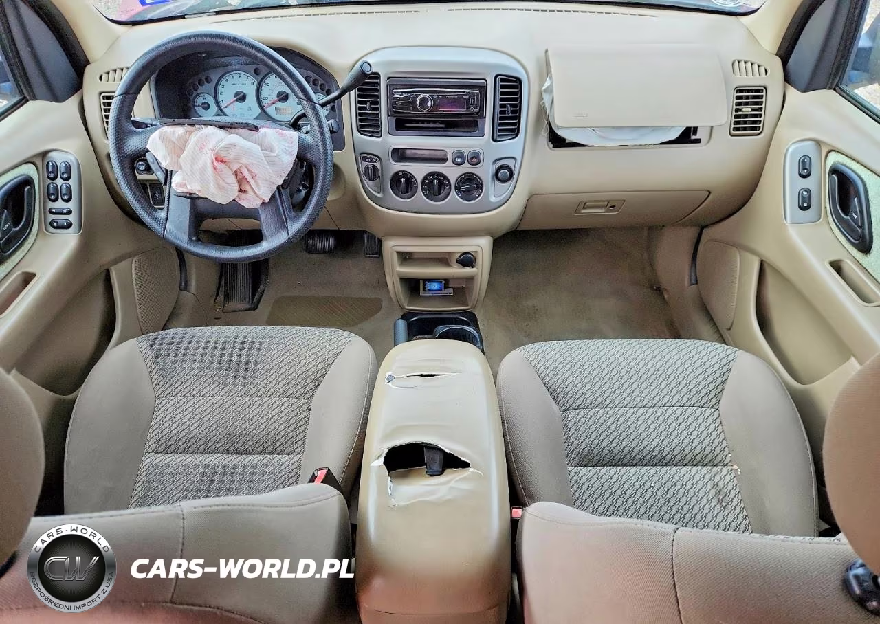 2004 Ford Escape Xlt VIN:1FMYU93174DA21812 - 8
