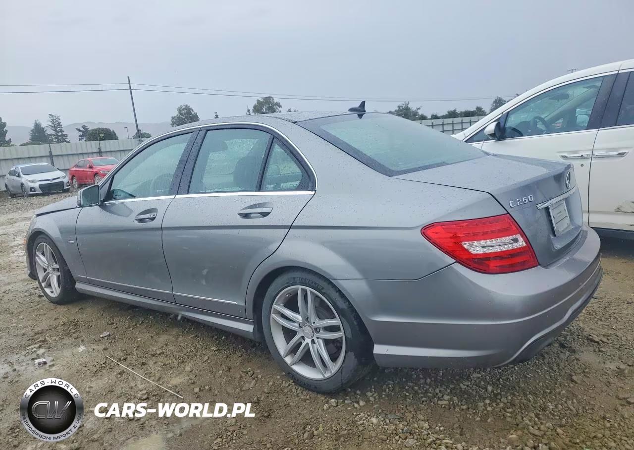 2012 Mercedes-Benz C 250 VIN:WDDGF4HB3CA640704 - 2