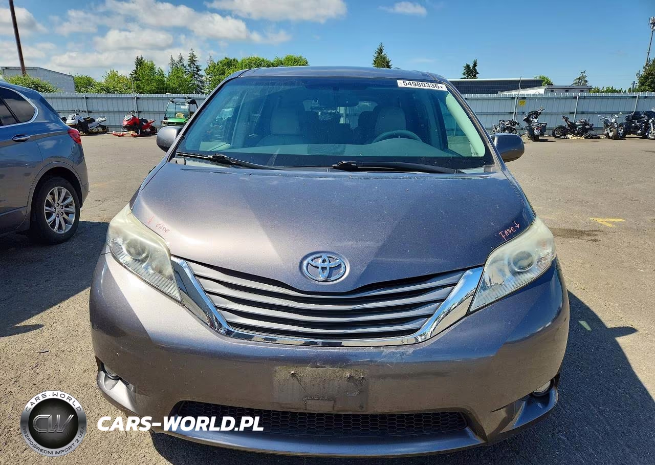 2011 Toyota Sienna Xle 8-Passenger VIN:5TDYK3DC6BS171211 - 5