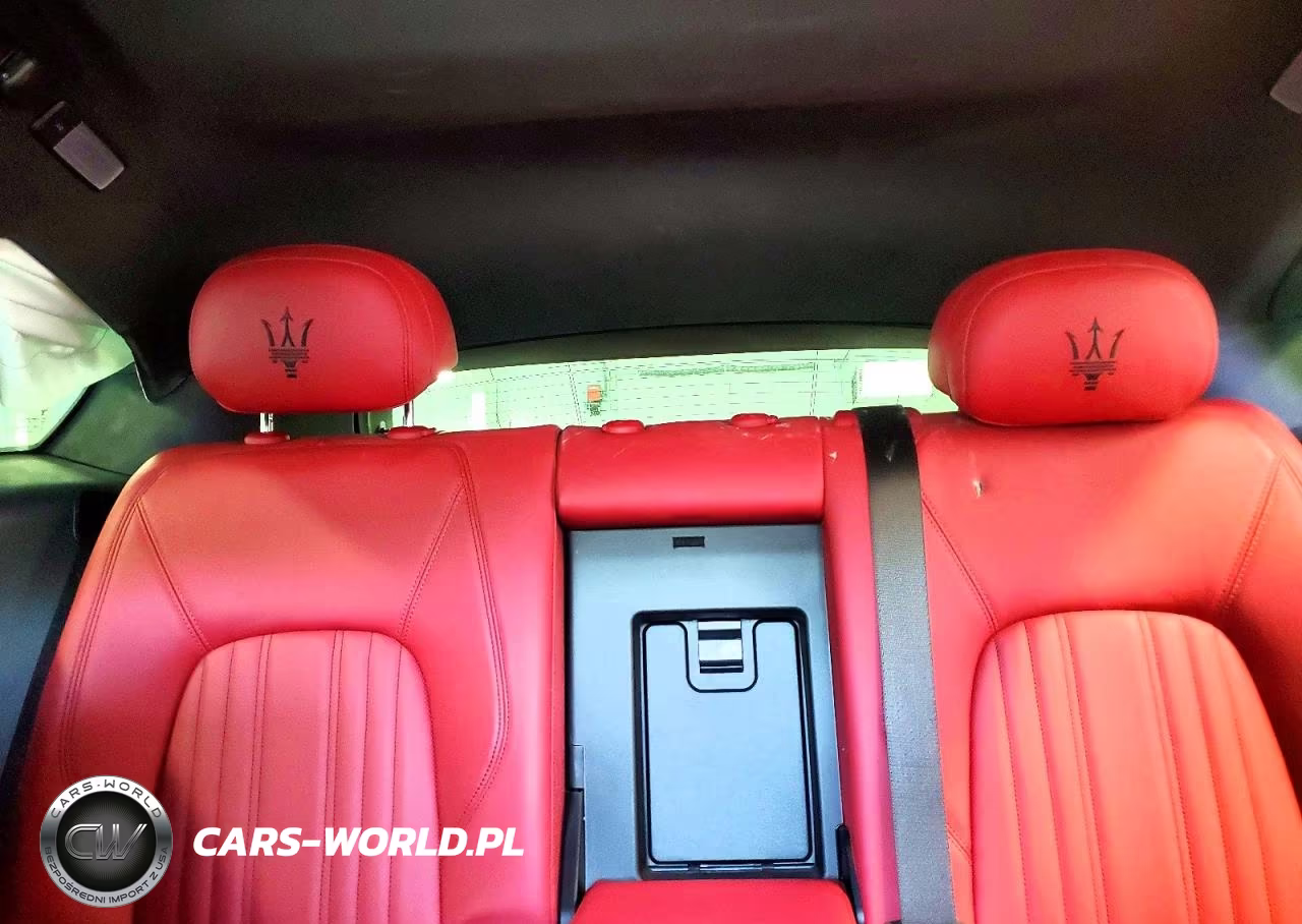 2022 Maserati Levante Modena VIN:ZN661YUM6NX402749 - 10
