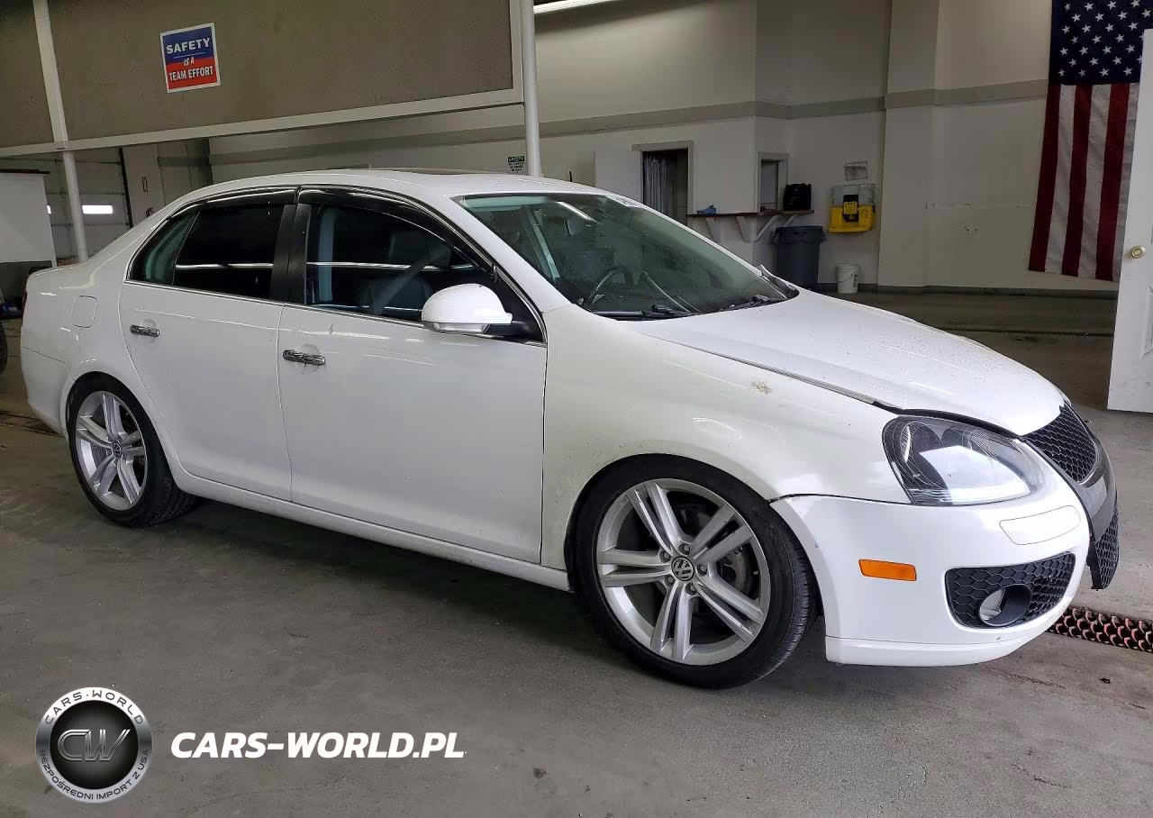 2010 Volkswagen Jetta Tdi VIN:3VWRL7AJ0AM153732 - 4