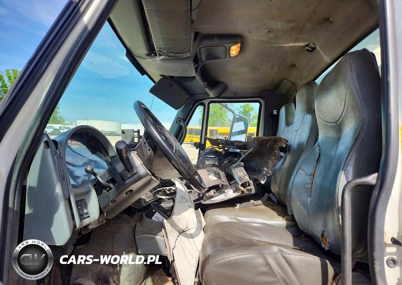 2003 International 4000 4300 - Delivery Truck VIN:1HTMMAAM03H576936 - 7