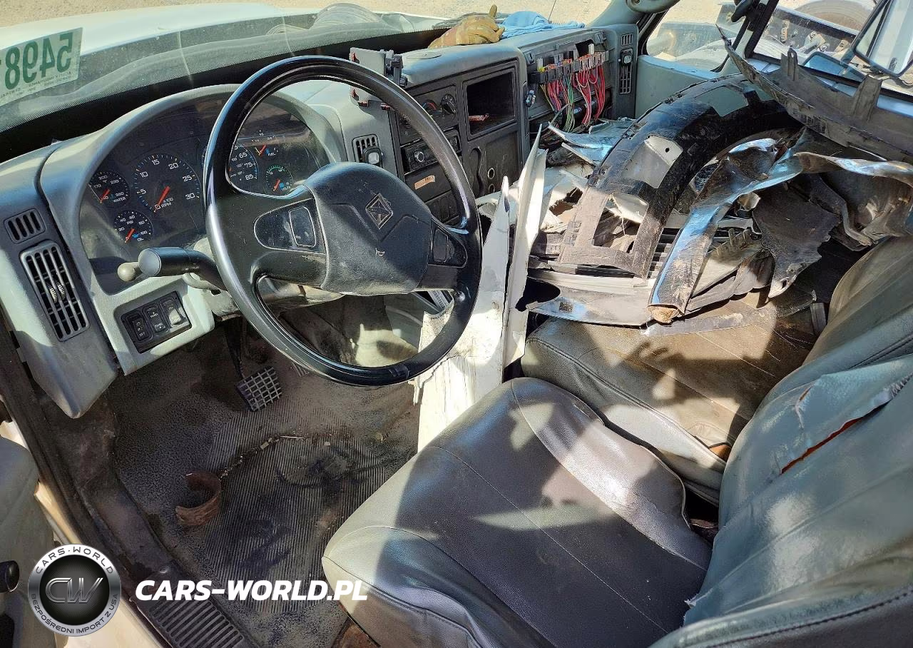 2003 International 4000 4300 - Delivery Truck VIN:1HTMMAAM03H576936 - 8