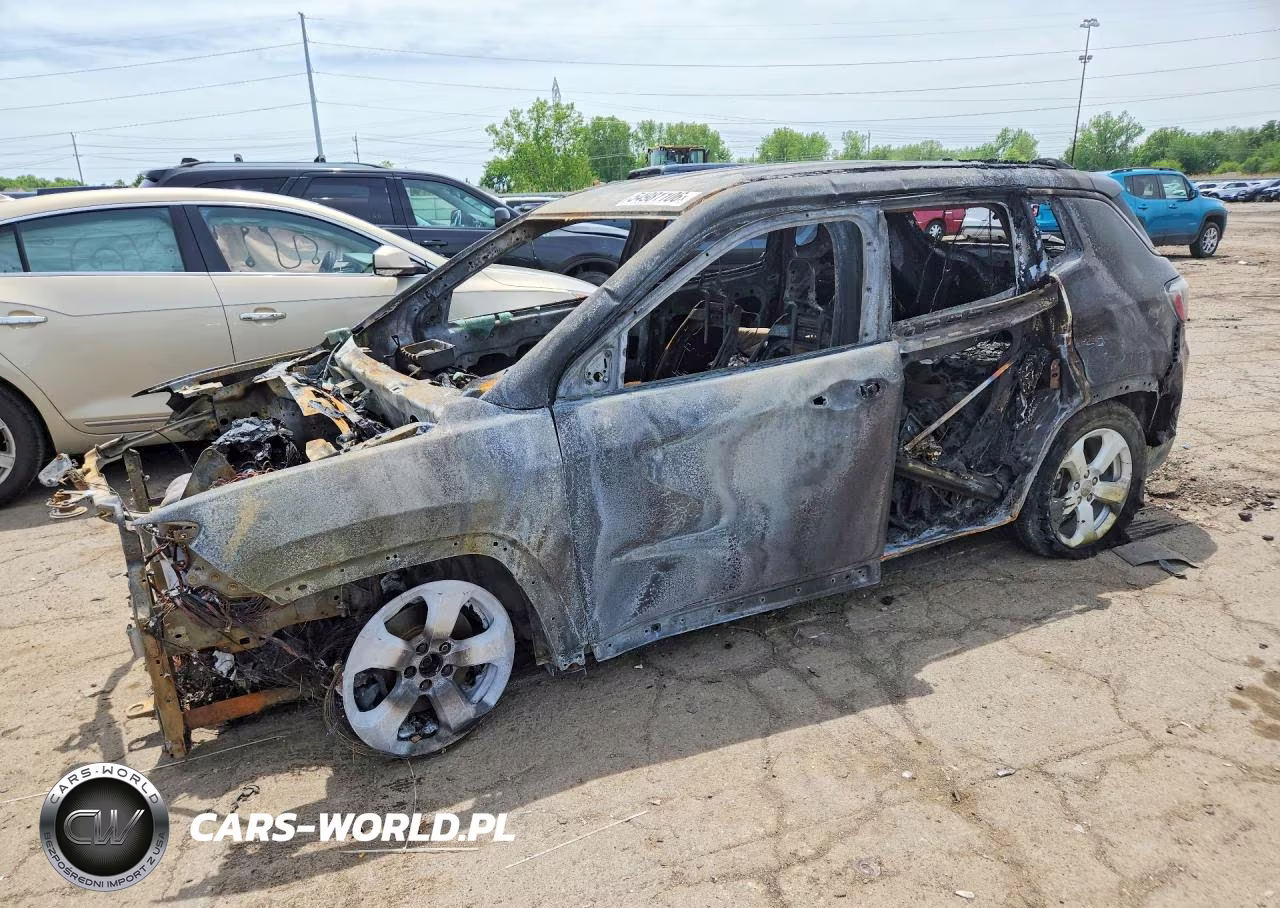 2019 Jeep Compass Latitude VIN:3C4NJDBBXKT648122 - 1