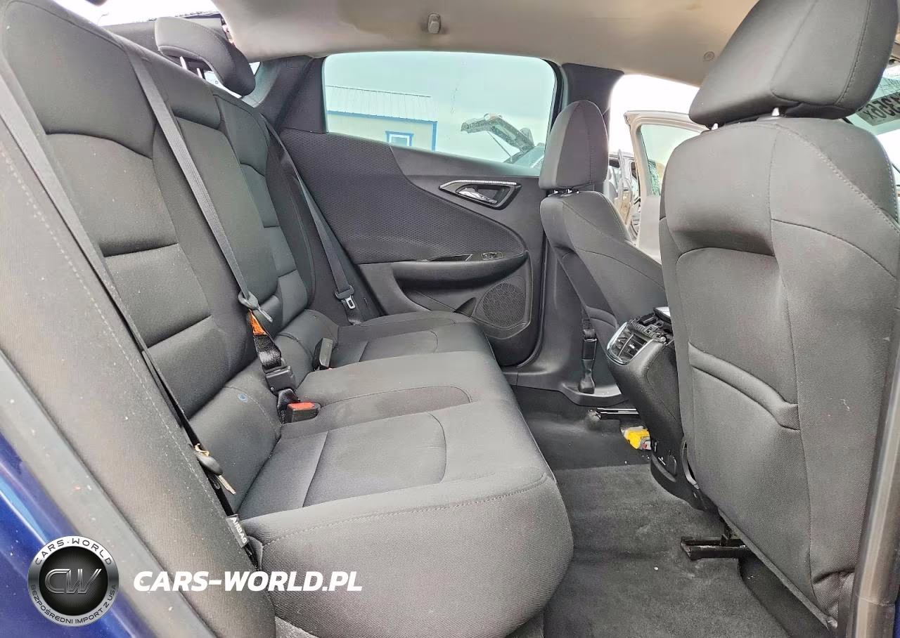 2016 Chevrolet Malibu Lt VIN:1G1ZE5ST3GF179146 - 10