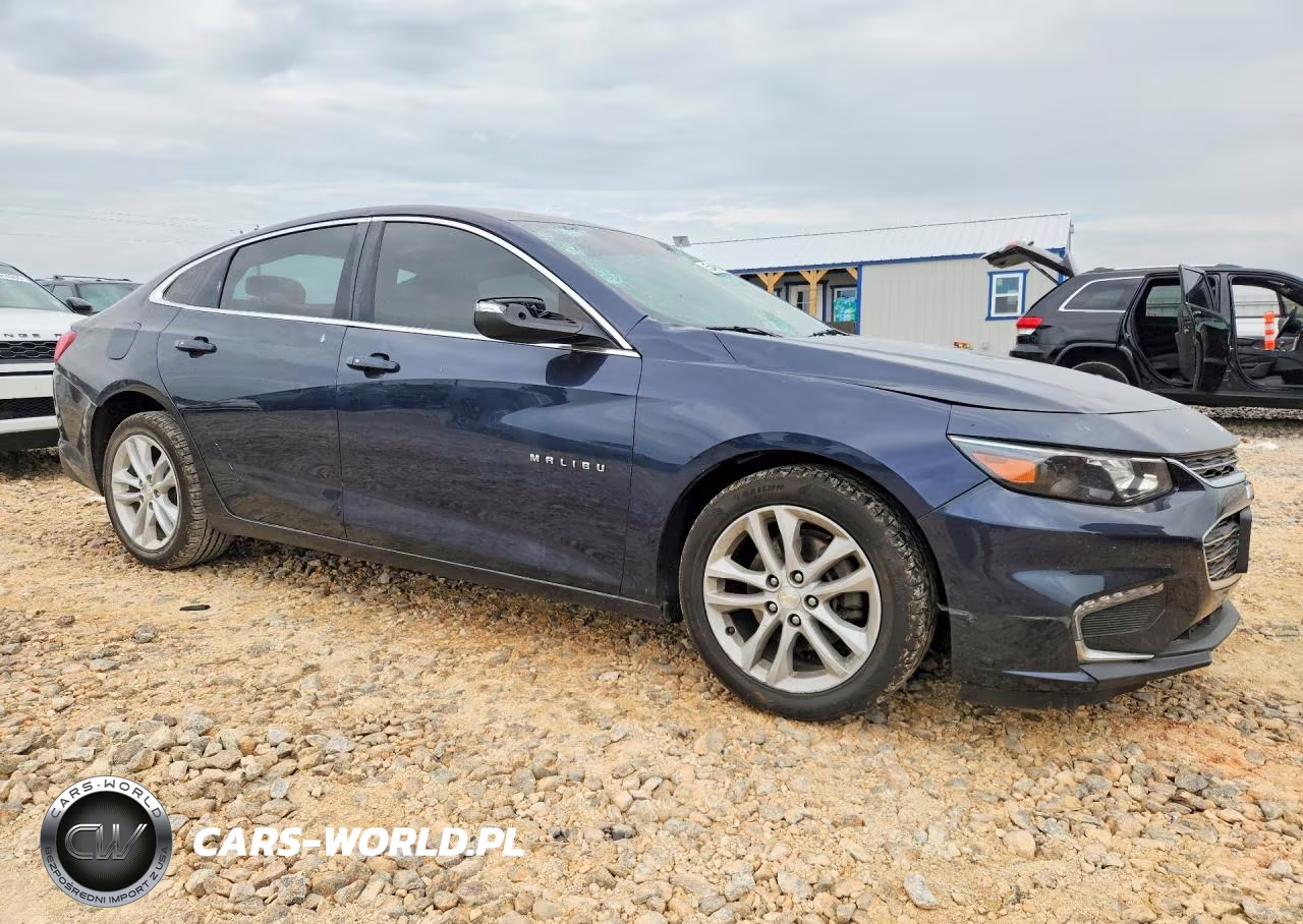 2016 Chevrolet Malibu Lt VIN:1G1ZE5ST3GF179146 - 4