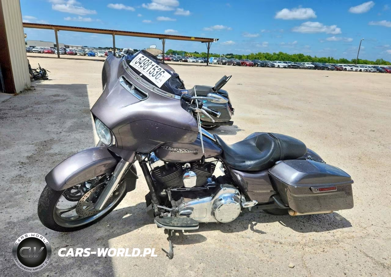 2015 Harley-Davidson Flhxs Street Glide Special VIN:1HD1KRM17FB629286 - 3