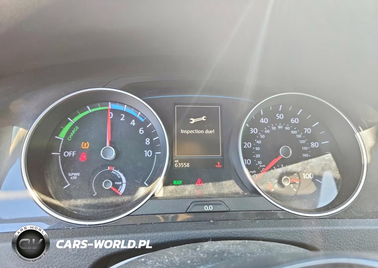 2019 Volkswagen E-Golf Se VIN:WVWKR7AU4KW915796 - 9