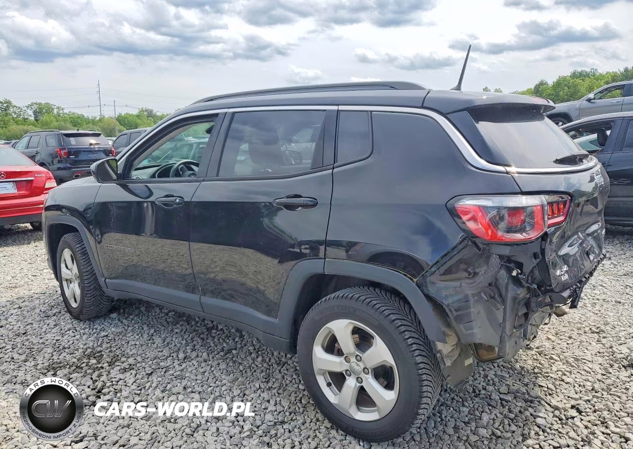 2018 Jeep Compass Latitude VIN:3C4NJDBB9JT402161 - 2