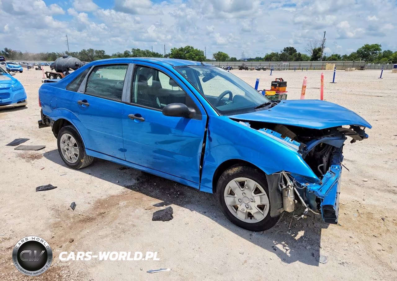 2007 Ford Focus Zx4 VIN:1FAHP34N47W258038 - 4