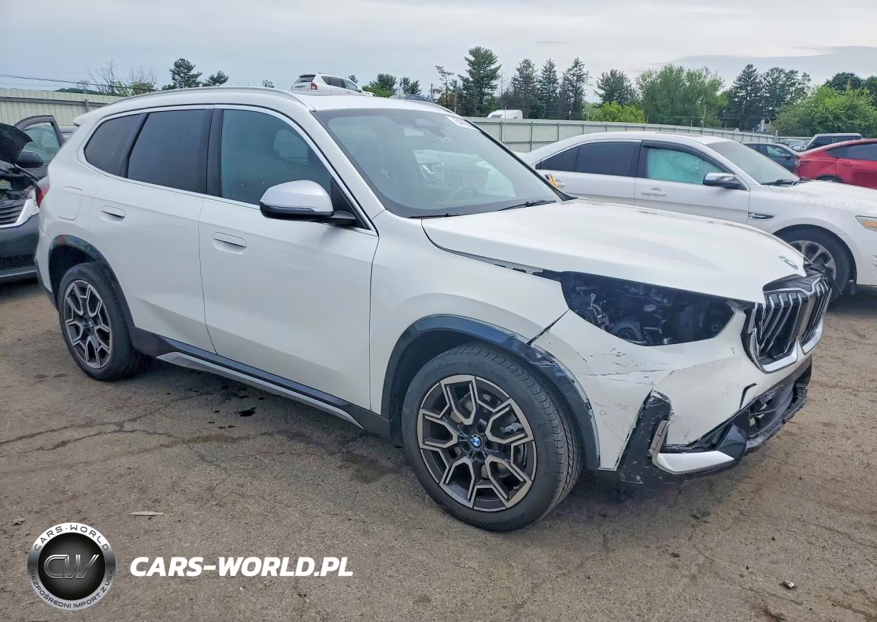 2024 BMW X1 xDrive28I VIN:WBX73EF02R5Y31805 - 4