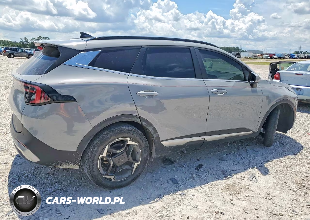 2026 Kia Sportage Ex VIN:5XYK33DF5TG396828 - 3
