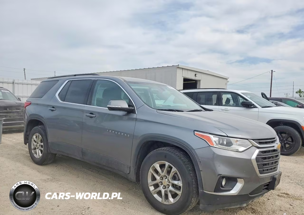 2019 Chevrolet Traverse Lt VIN:1GNEVGKW4KJ194764 - 4