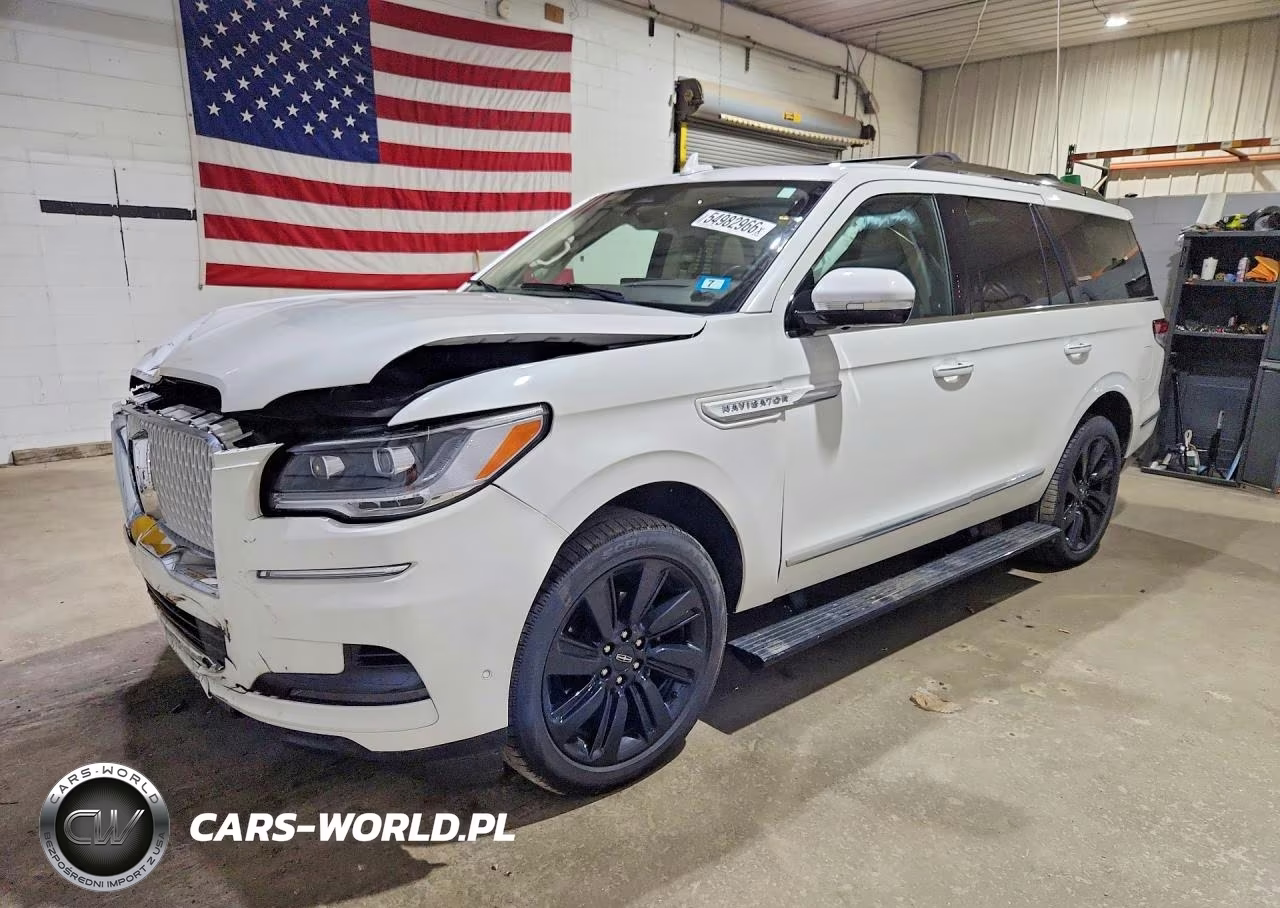 2023 Lincoln Navigator Reserve