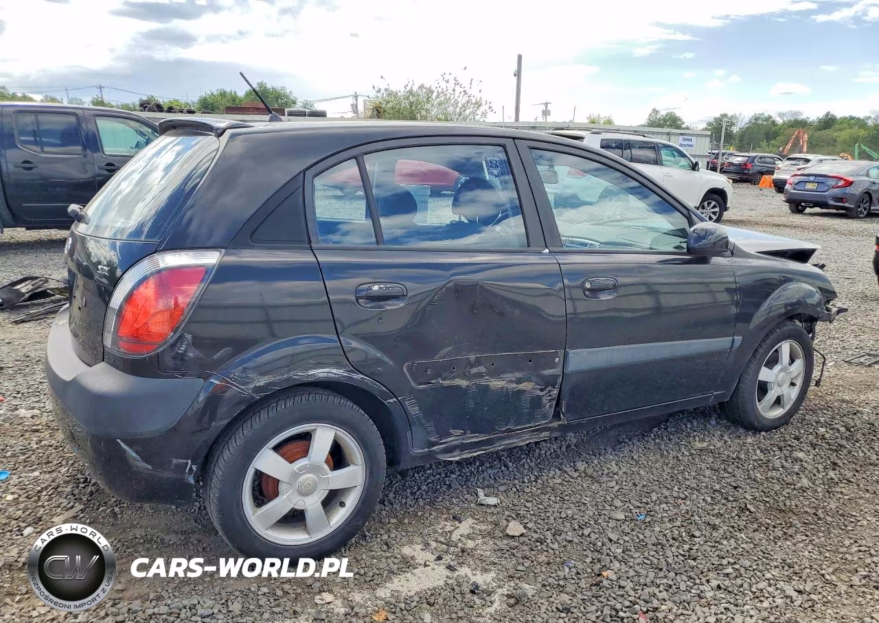 2006 Kia Rio 5 VIN:KNADE163966059920 - 3