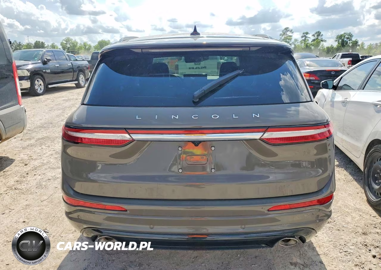 2025 Lincoln Corsair Reserve VIN:5LMCJ2CA1SUL04887 - 6