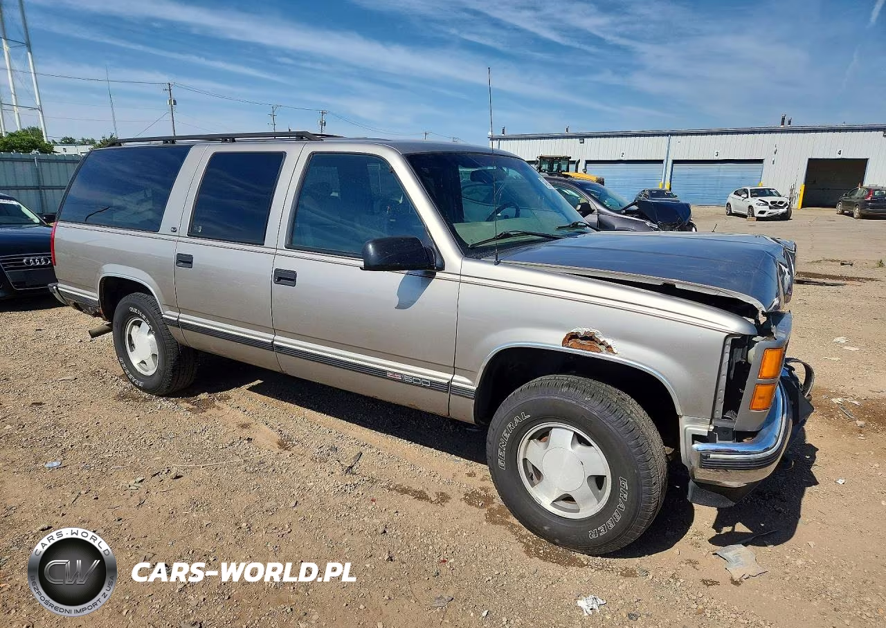 1999 GMC Suburban K1500 VIN:3GKFK16R6XG537420 - 4