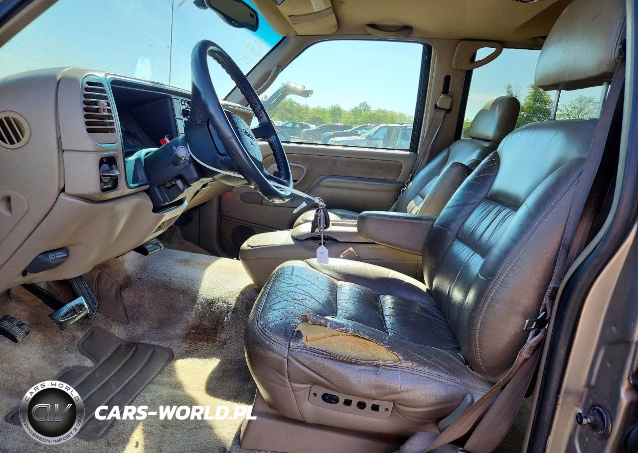 1999 GMC Suburban K1500 VIN:3GKFK16R6XG537420 - 7