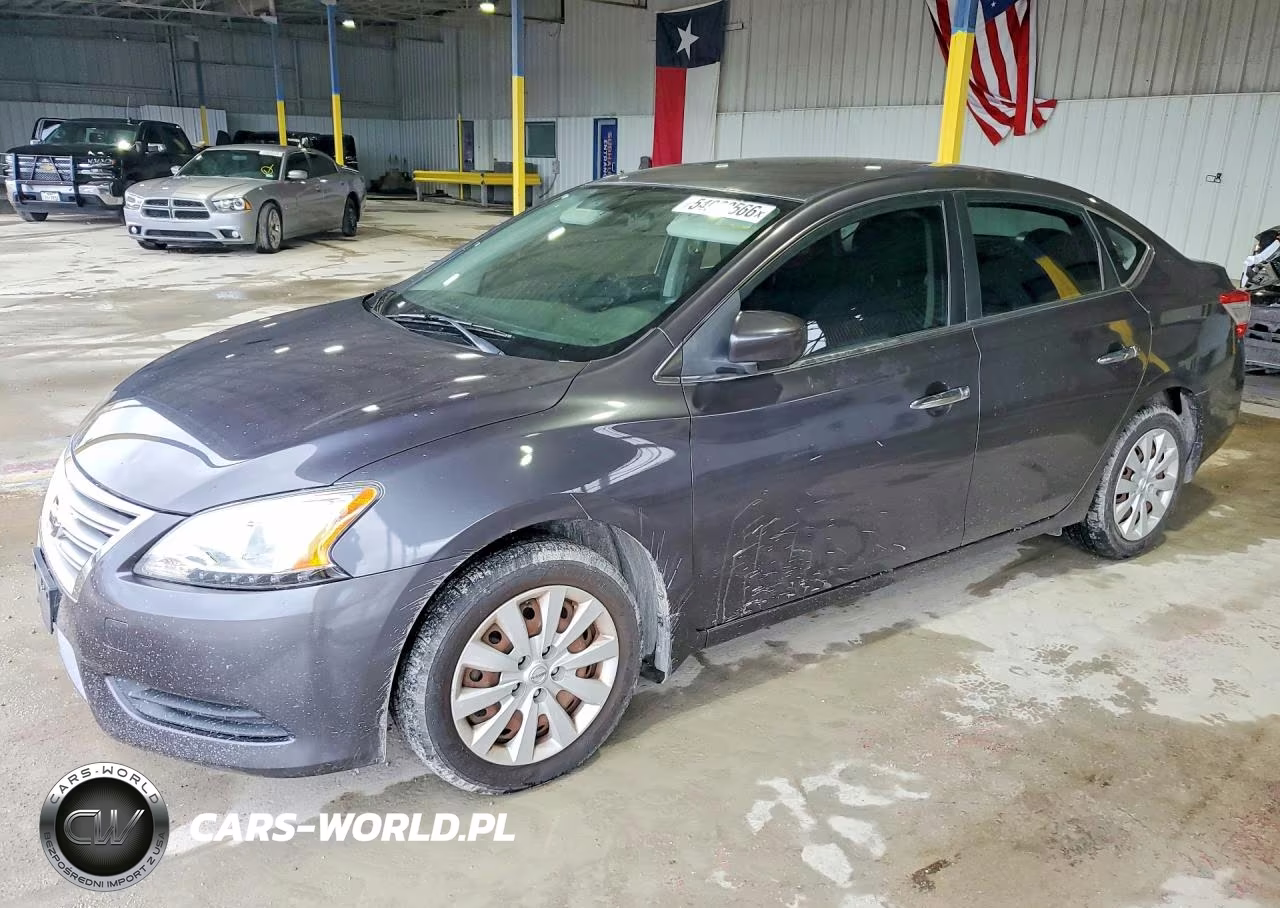 2013 Nissan Sentra S – zdjęcie 1 z 12