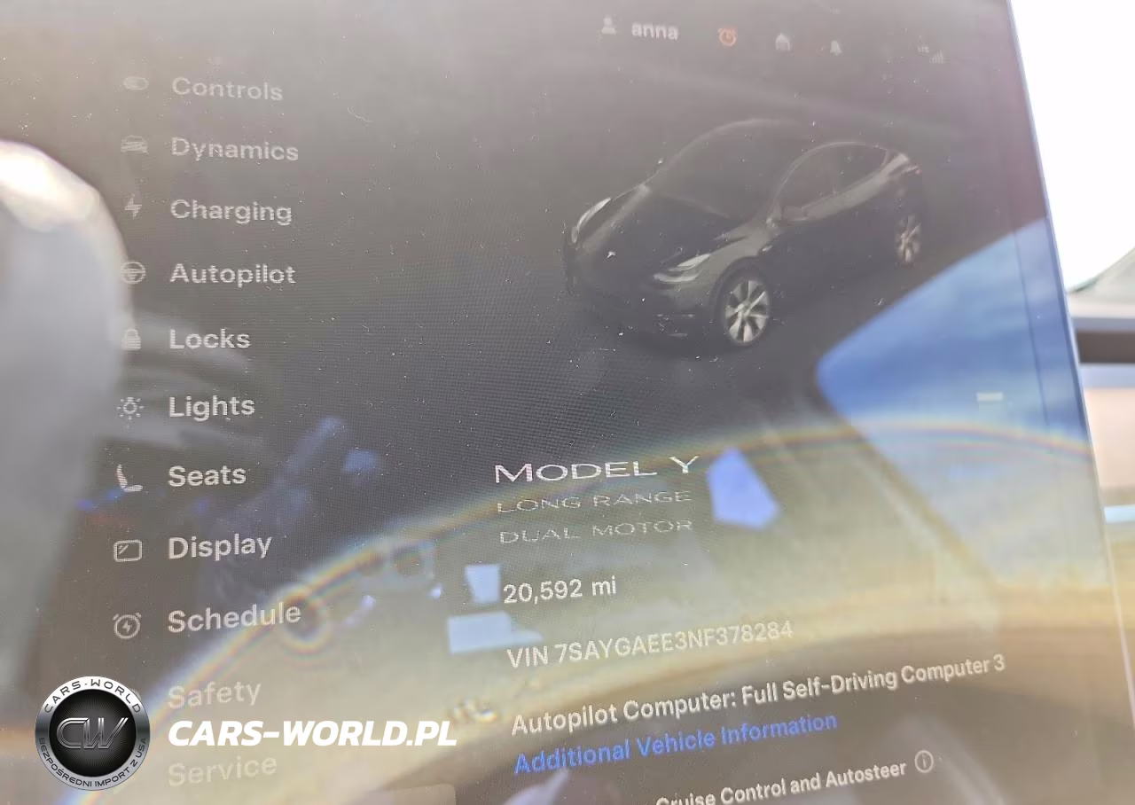 2022 Tesla Model Y VIN:7SAYGAEE3NF378284 - 9