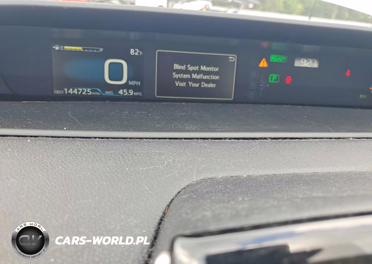 2020 Toyota Prius Xle VIN:JTDKARFU3L3125114 - 9